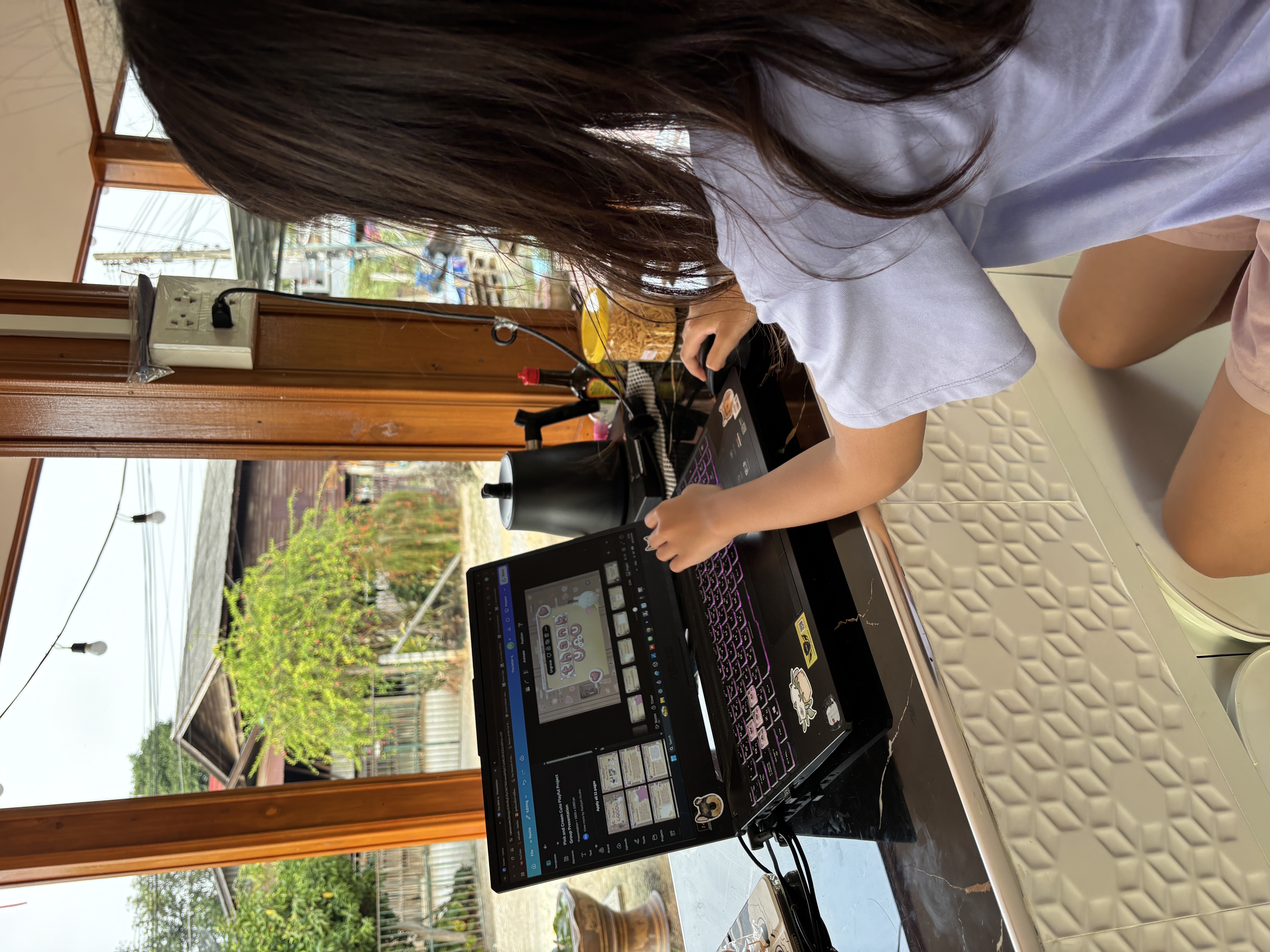 ฝึกพิมพ์ภาษาอังกฤษ และภาษาไทยจากคอมพิวเตอร์ เผยแพร่ผ่าน Youtube