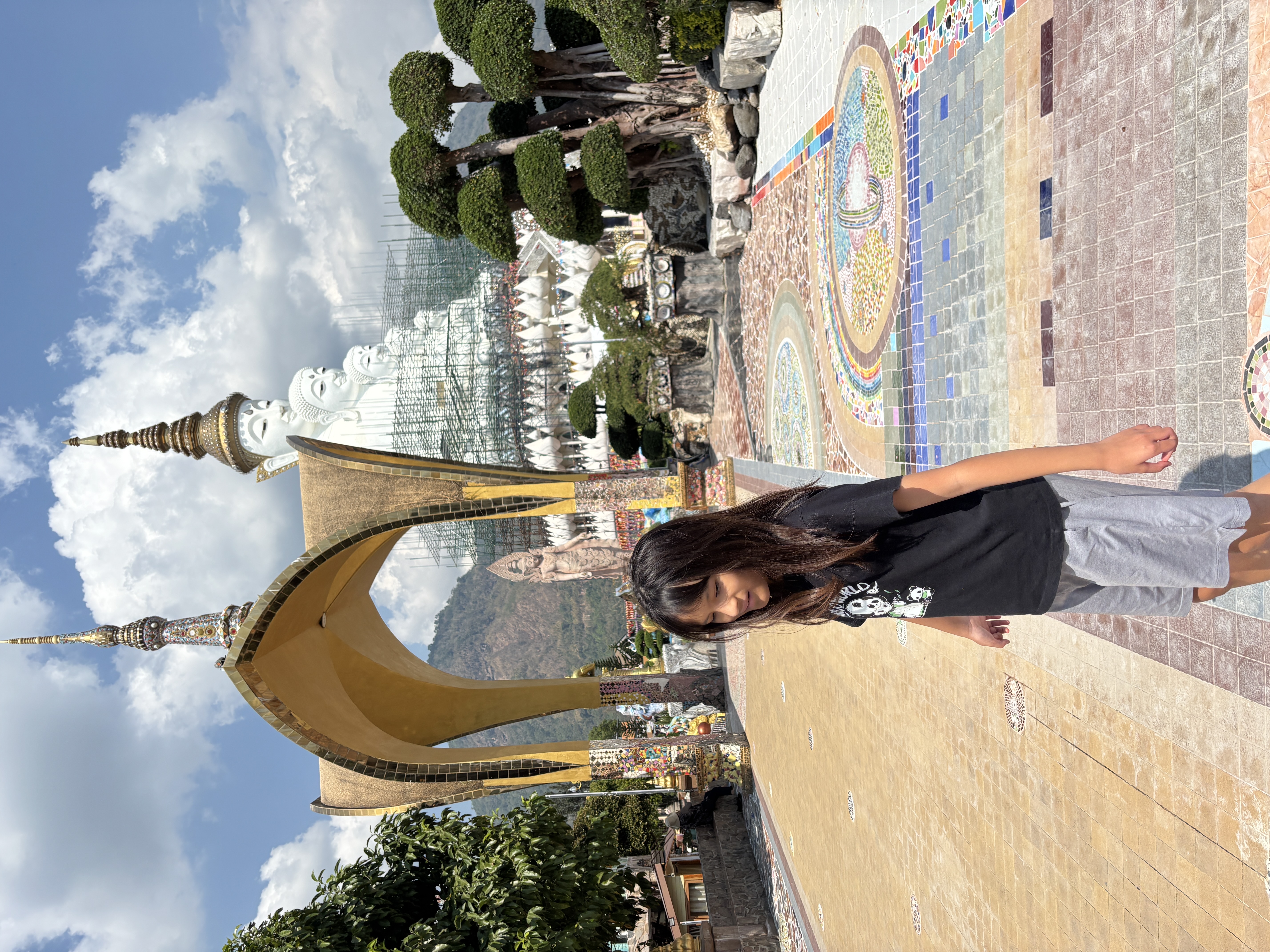 ไหว้พระวัดพระธาตุผาซ่อนแก้ว  และพระะุทธชินราช